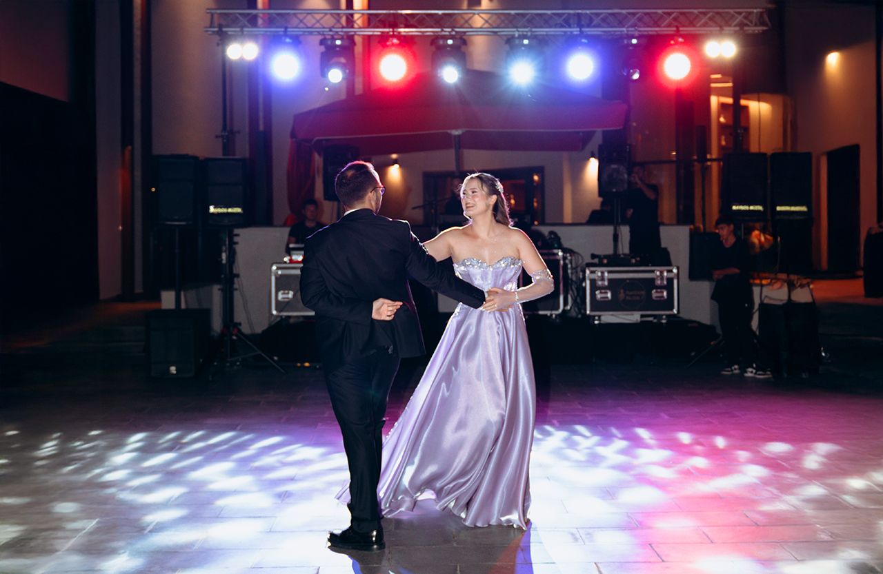 DoubleTree By Hilton Düğün Hikayesi Aysu Nur & Mert Zileli Nişan Çekimleri